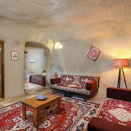 Dilek Tepesi Cave Ayvali