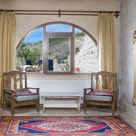 Dilek Tepesi Cave