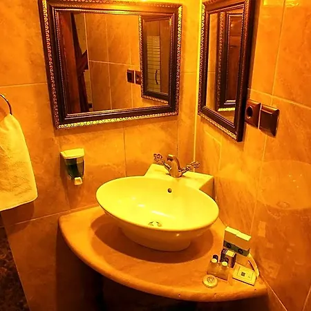 Dilek Tepesi Cave 3*