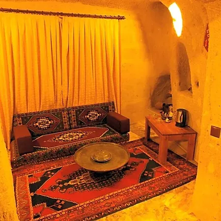 Dilek Tepesi Cave 3*