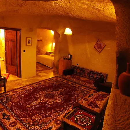 Hotel Dilek Tepesi Cave 3*