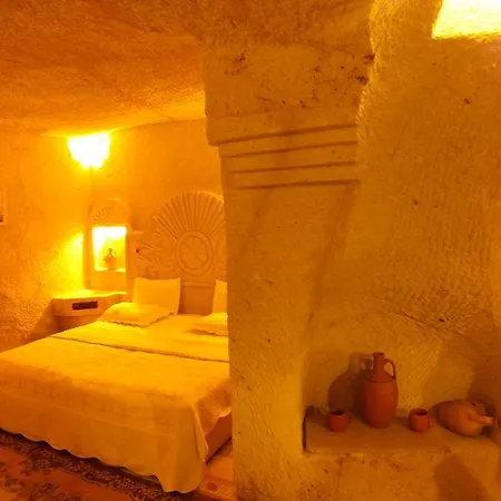 Hotel Dilek Tepesi Cave 3*