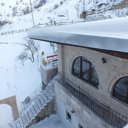 Ξενοδοχείο Dilek Tepesi Cave 3*