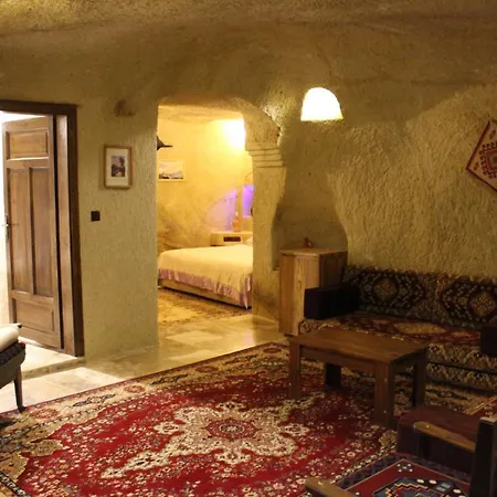 Dilek Tepesi Cave Ayvali