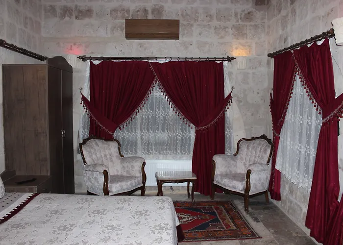 Dilek Tepesi Cave Ayvali