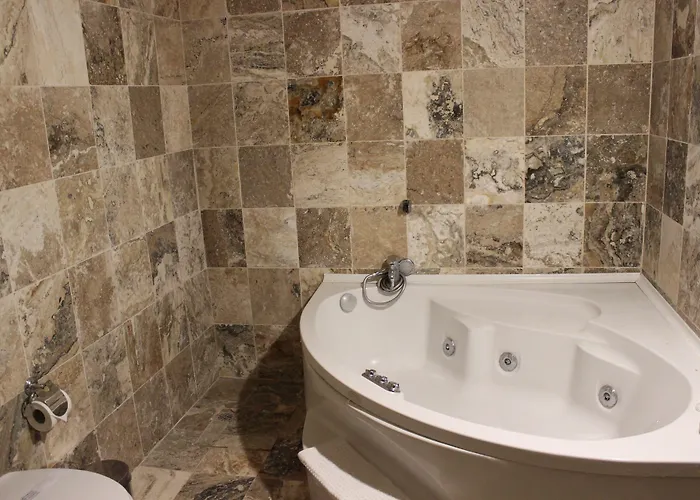 Dilek Tepesi Cave Ayvali