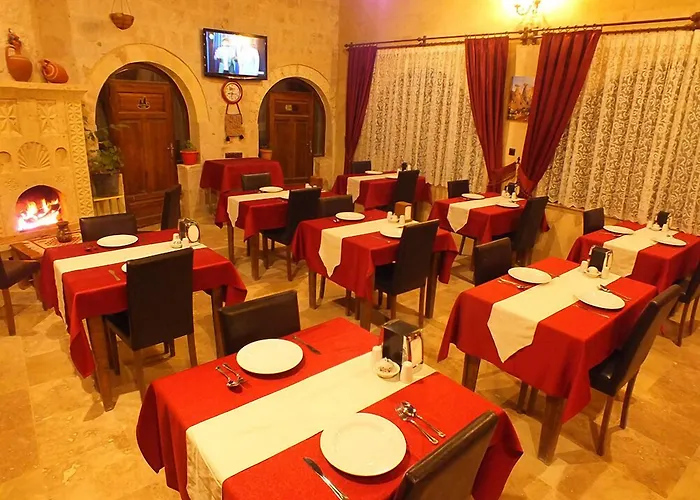 Dilek Tepesi Cave Hotel 3*