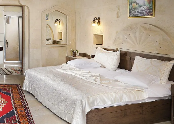 Dilek Tepesi Cave Hotel