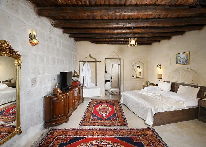 Dilek Tepesi Cave Hotel