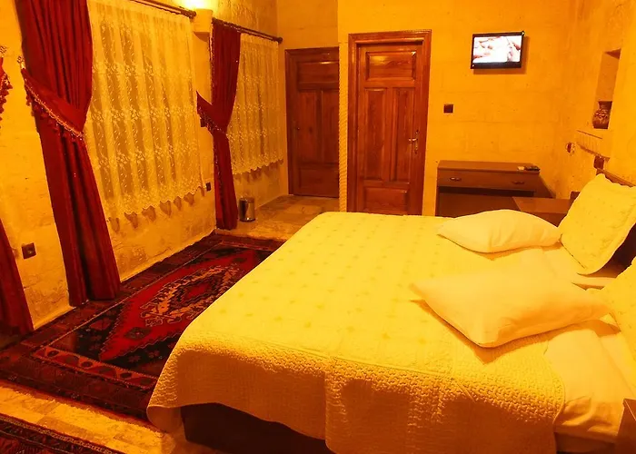 Dilek Tepesi Cave 3*