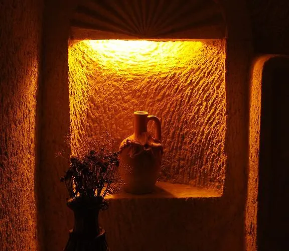 Dilek Tepesi Cave Hotel 3*