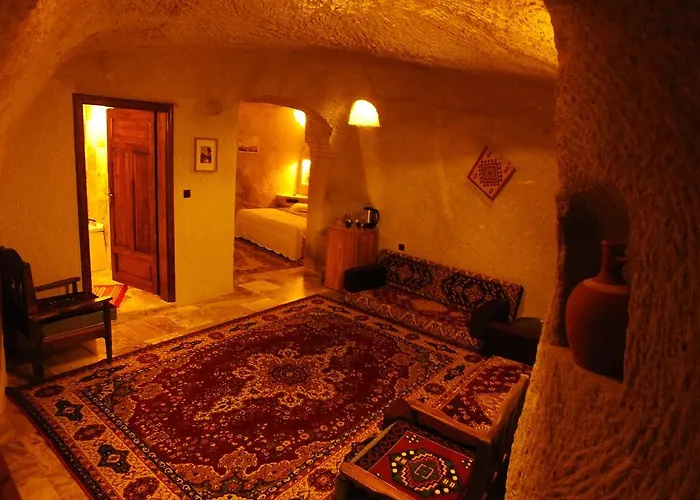 فندق Dilek Tepesi Cave 3*